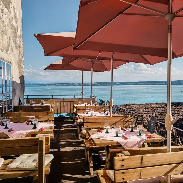 LAGO-Magazin Schlechtwetter Tipps: Burg Meersburg.