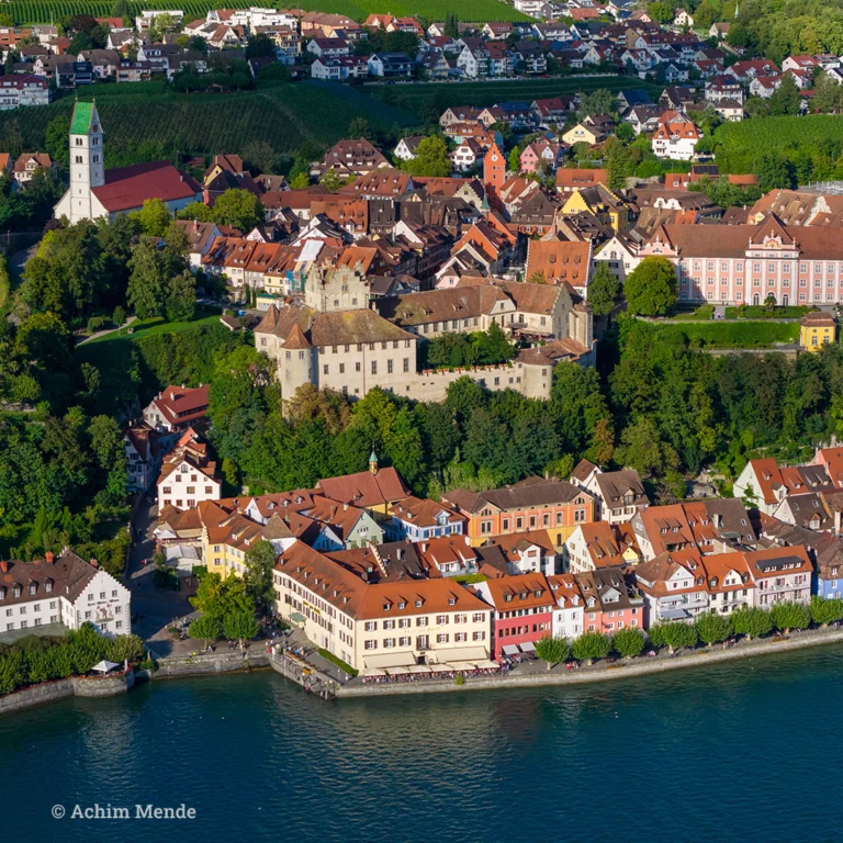 Luftaufnahme Meersburg Burg, Schloss und Altstadt