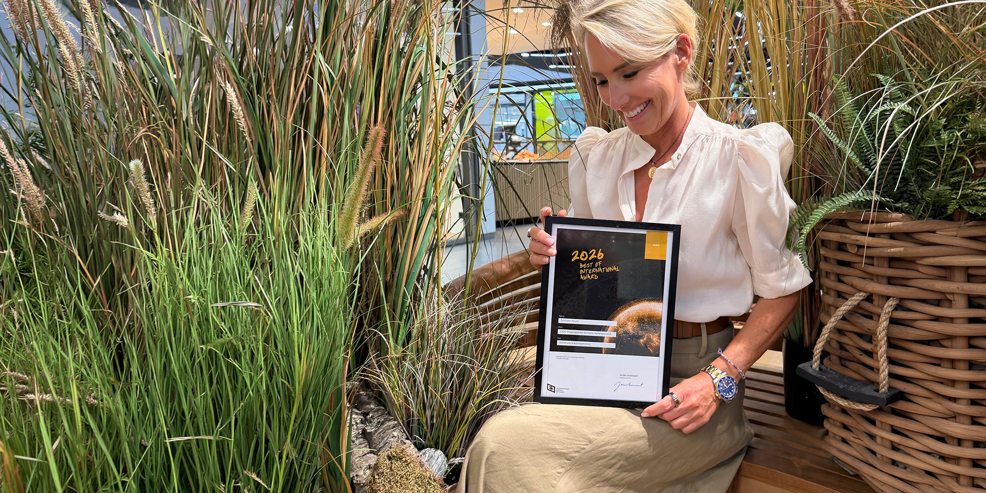 Frau Köpf hält BOI Award
